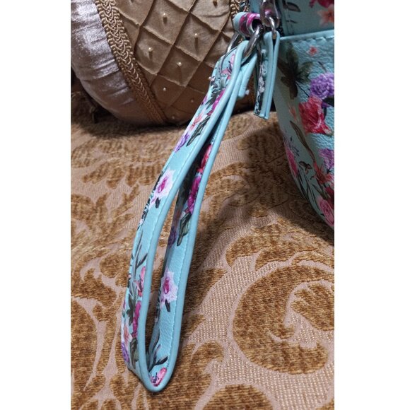 👉LAST CHANCE‼️Steve Madden Cosmetic Bag Light Blue Floral Double Zip Weekender - Picture 3 of 14